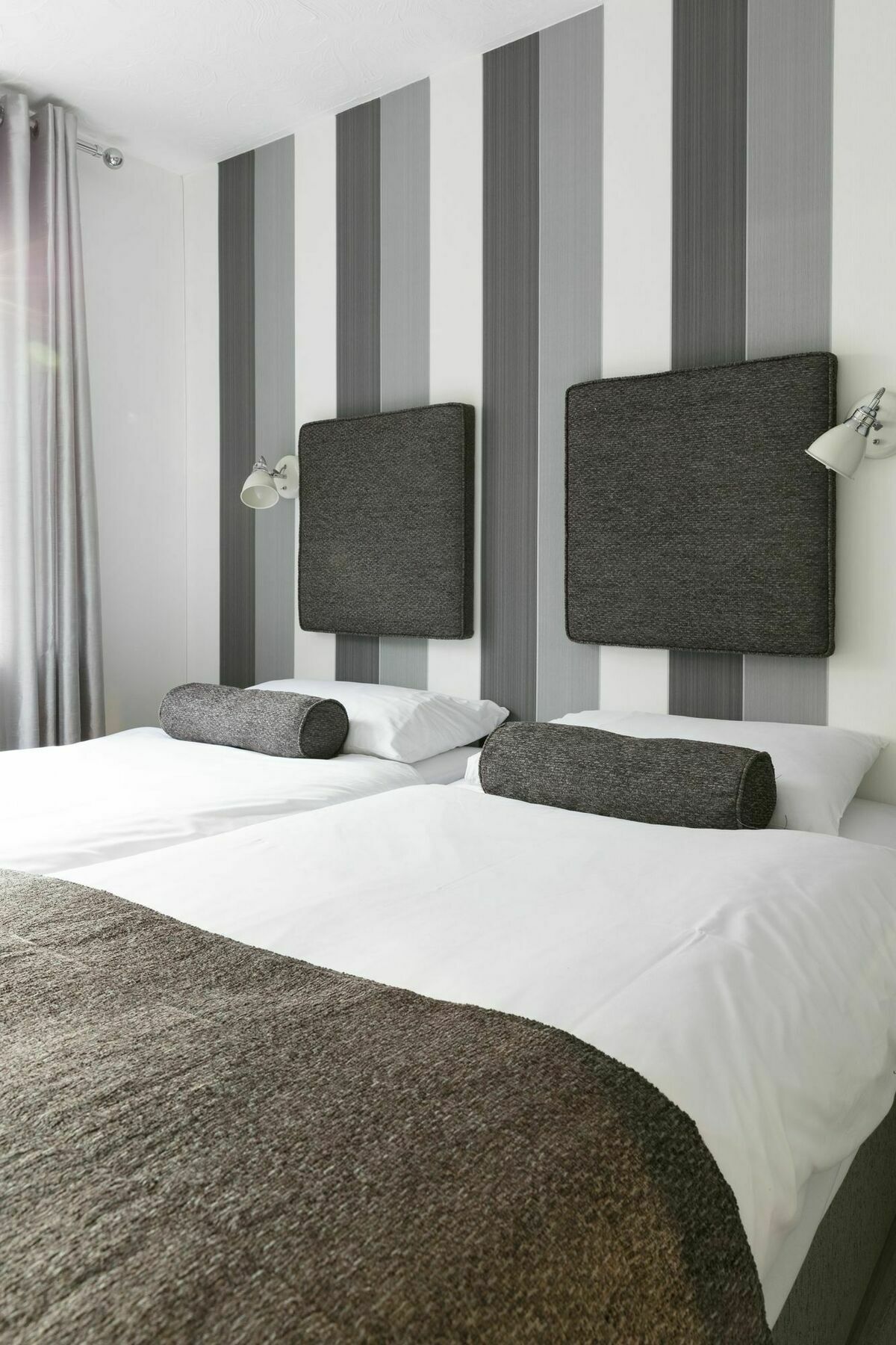 The Addenbrookes Suite, Peymans